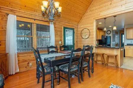 Views On 2 Decks~Pool Table~Hot Tub~Near Asheville